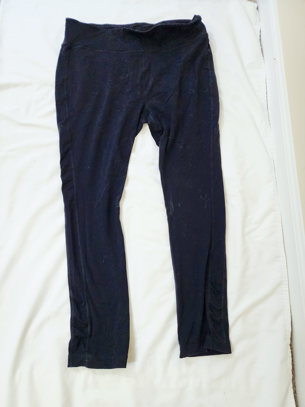 Chico's Zenergy Zynergy Black Active Leggings Scrunch Side Panel Size 2 7/8